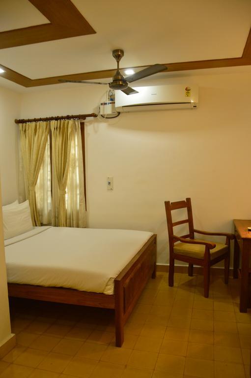 Hotel Cours CHABROL à Pondichéry Extérieur photo