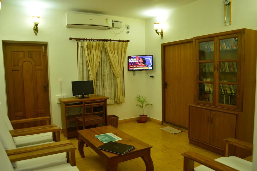 Hotel Cours CHABROL à Pondichéry Extérieur photo