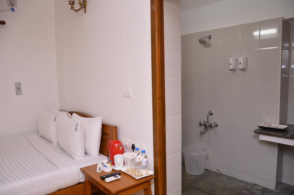 Hotel Cours CHABROL à Pondichéry Chambre photo