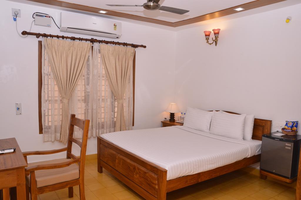 Hotel Cours CHABROL à Pondichéry Chambre photo