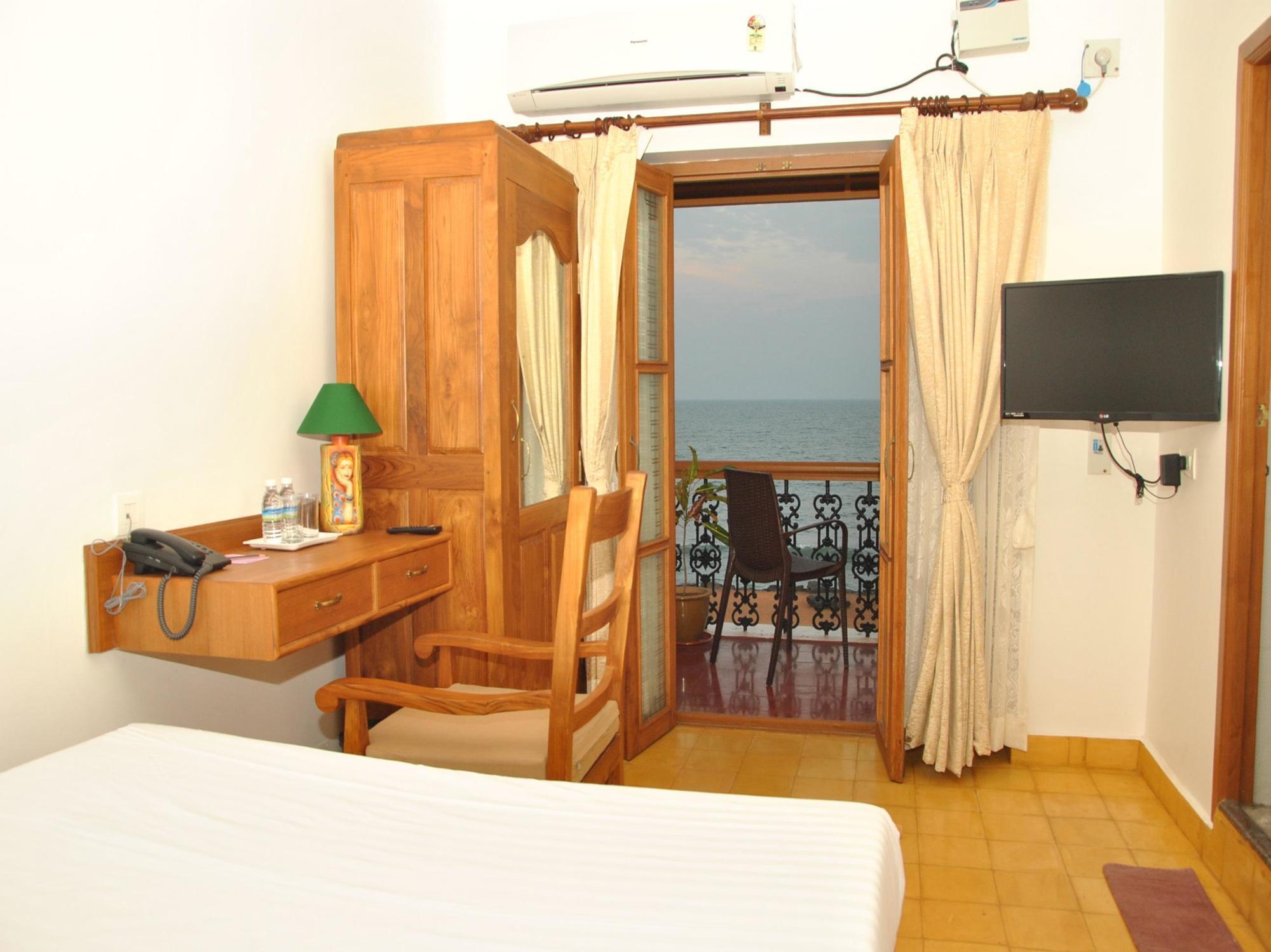 Hotel Cours CHABROL à Pondichéry Extérieur photo